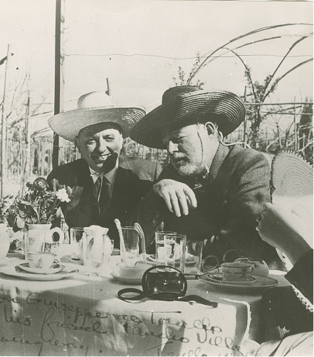 Hemingway (right) with Giuseppe Cipriani Sr. (left) at Locanda Cipriani.